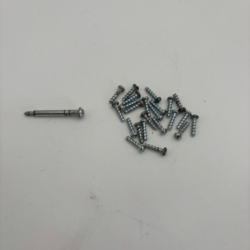 Dirt Devil‎ Vacuum Screws Set UD20121 23pc Silver Excellent Replacement Hardware
